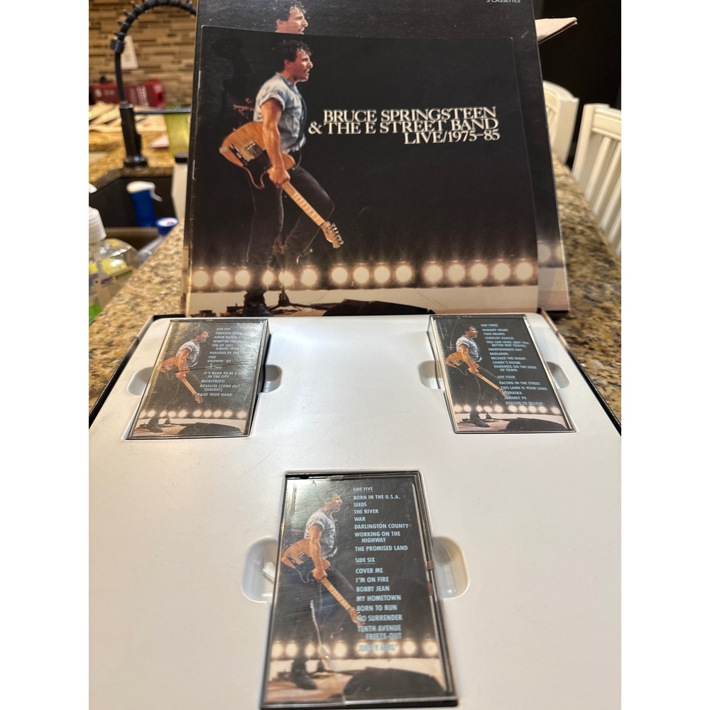 Bruce Springsteen & The E Street Band Live 1975-85 3-Cassette Box Set C2X 40558